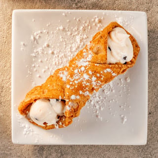 Vanilla Cannoli